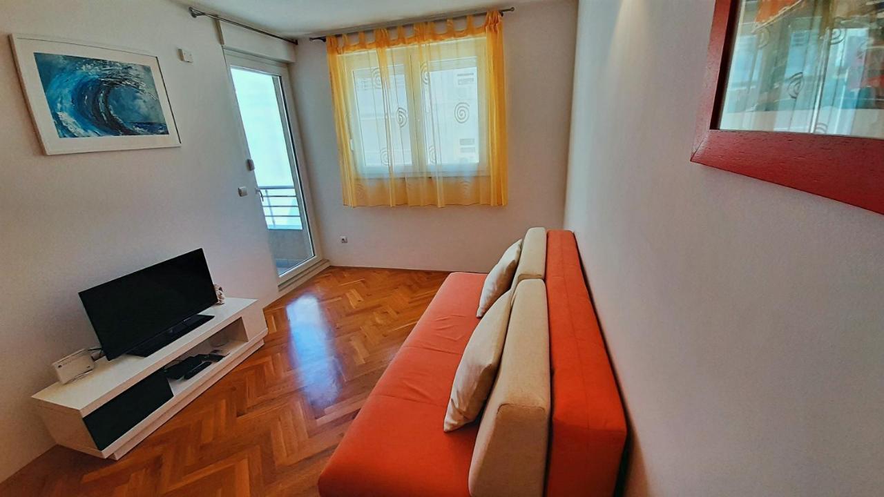 Apartment Jen Омиш Экстерьер фото