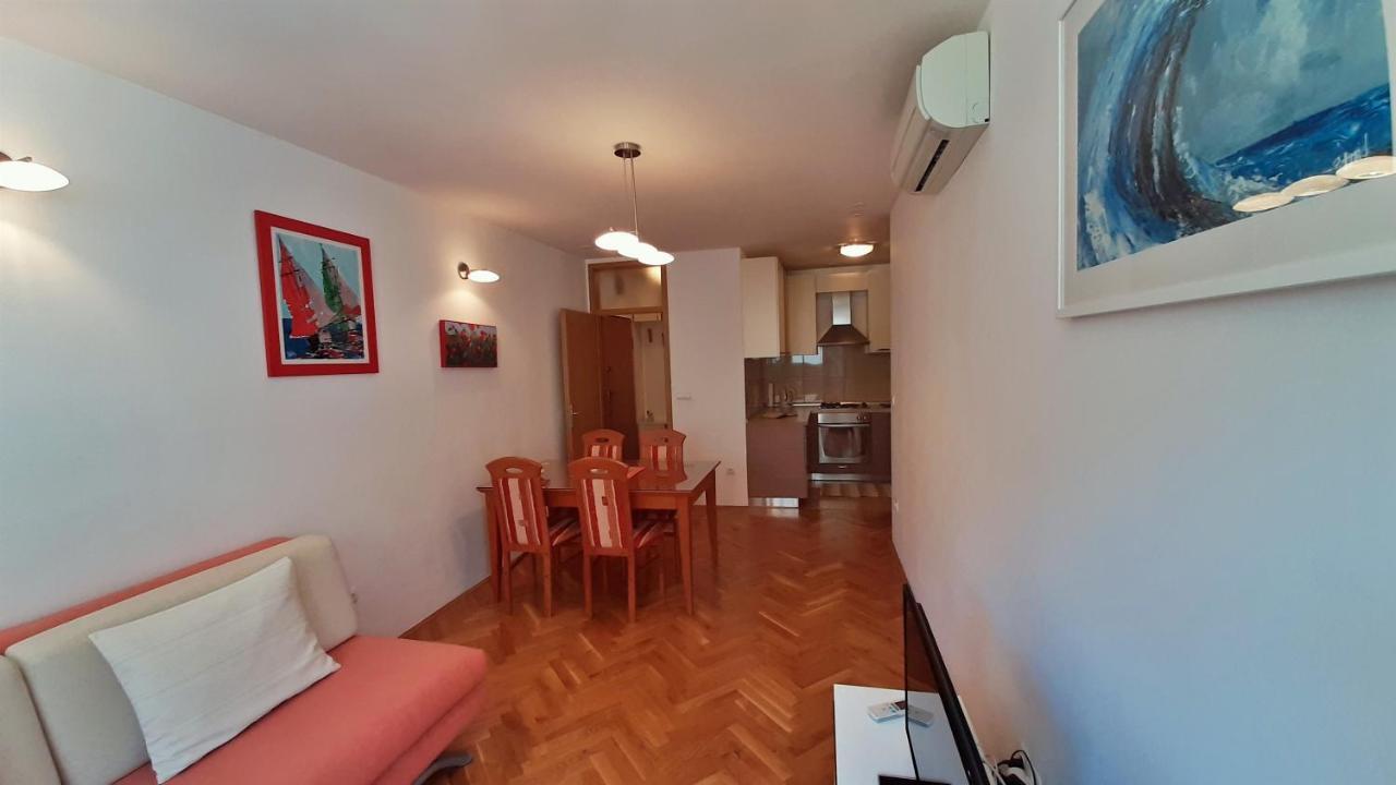Apartment Jen Омиш Экстерьер фото